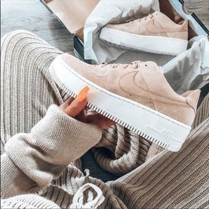 NWT Nike Air Force 1 sage